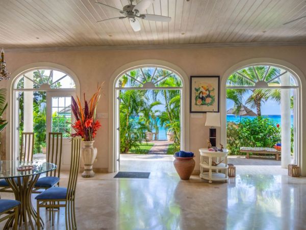 Beachfront Four Bedroom Vacation Home in Barbados