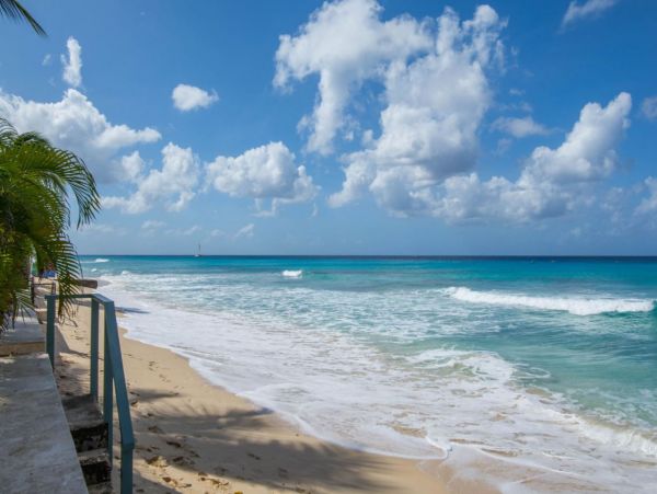 Beachfront Four Bedroom Vacation Home in Barbados