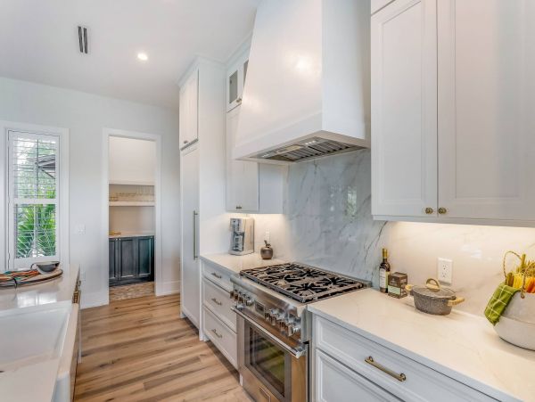 Beautiful 4 Bedroom Canal Front Home in Anna Maria Island