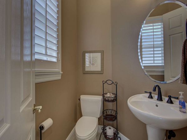 Siesta Key Four Bedroom Canal Front Home Walk to Beach