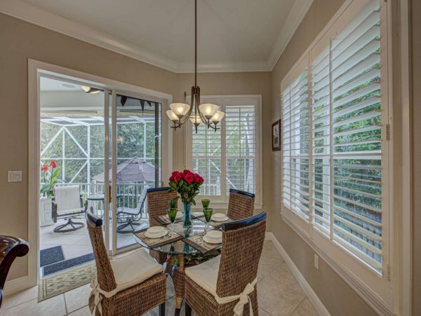 Siesta Key Four Bedroom Canal Front Home Walk to Beach