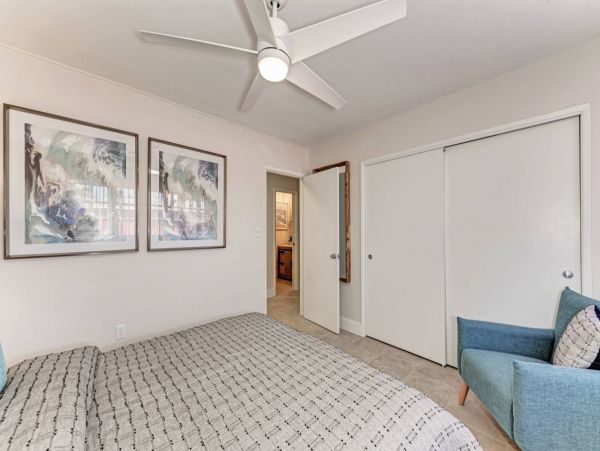 Sarasota Two Bedroom Vacation Home with Private Pool
