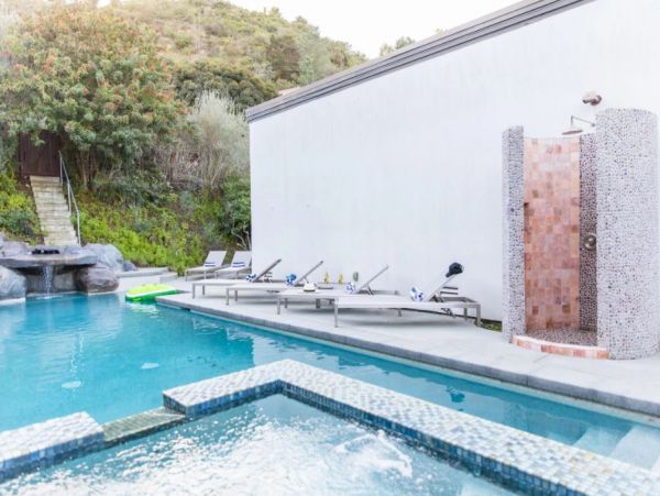 La Jolla Luxury Vacation Rental Sleeps Ten Guests