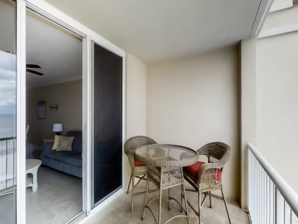 Beautiful 3 Bedroom Vacation Condo with Great Views