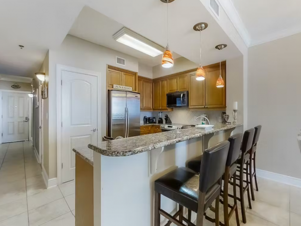 Beautiful 3 Bedroom Vacation Condo with Great Views
