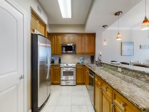 Beautiful 3 Bedroom Vacation Condo with Great Views