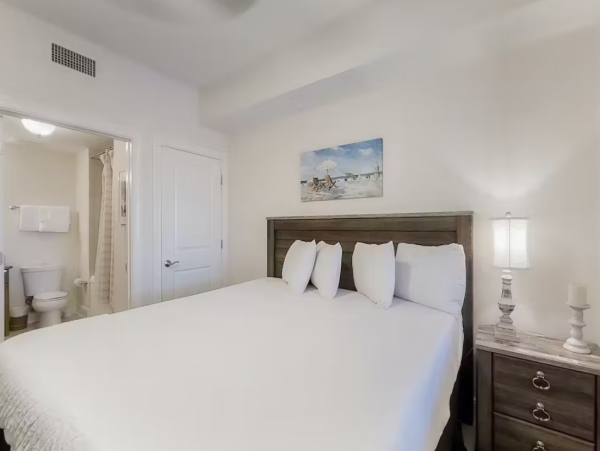Beautiful 3 Bedroom Vacation Condo with Great Views