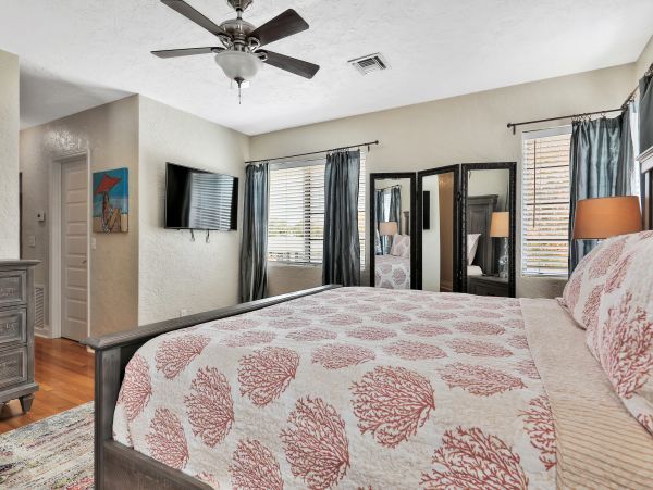 Anna Maria Island Holmes Beach Home 962200