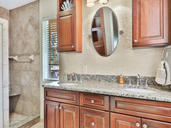 Anna Maria Island Holmes Beach Home 962200