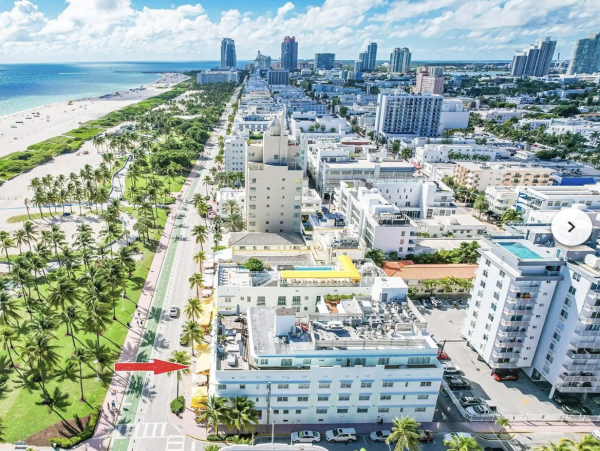 Modern Two-Bedroom Condo Near South Beach