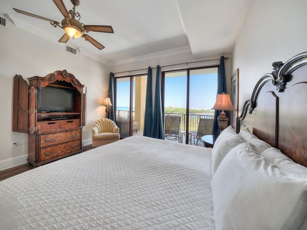 Santa Rosa Beach Vacation Condo Four Bedrooms Walk To Beach