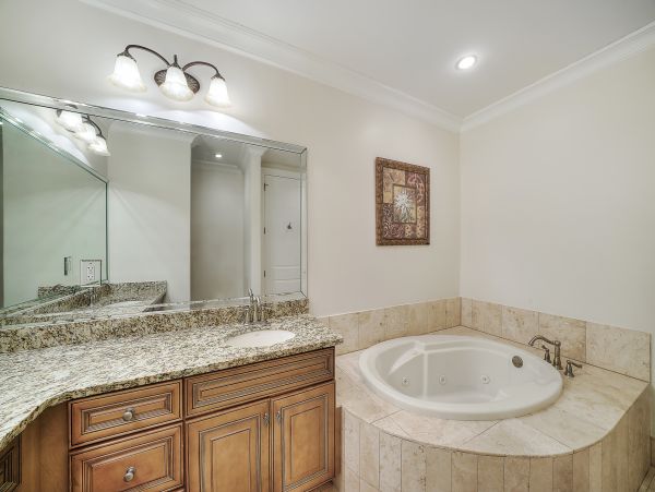 Santa Rosa Beach Vacation Condo Four Bedrooms Walk To Beach