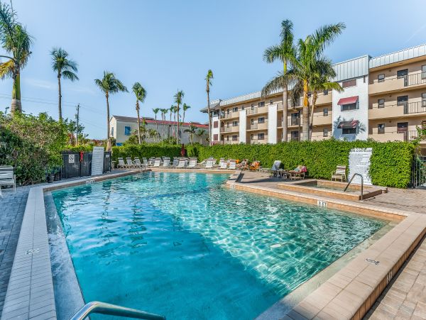 Naples Condo 962309