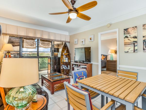 Naples Condo 962309