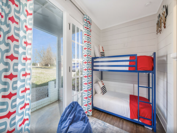 Amazing Lake Views 4 Bedroom Vacation Home Lake Norman