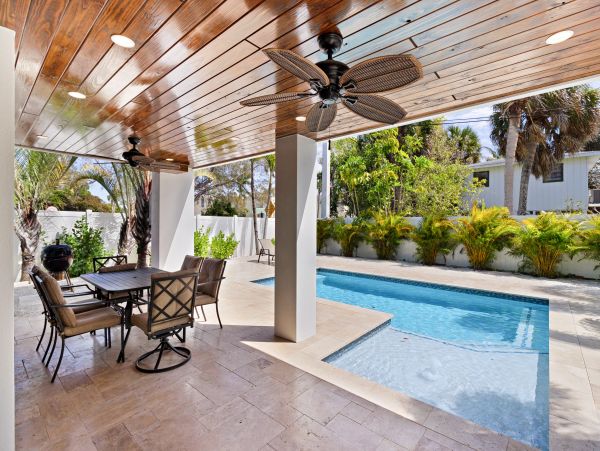 Anna Maria Island Holmes Beach Home 962322
