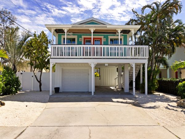 Anna Maria Island Holmes Beach Home 962322