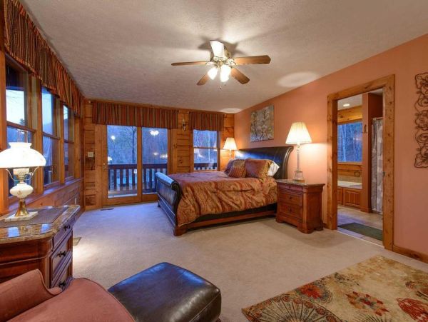 Georgia Six Bedroom Mountain Vacation Home