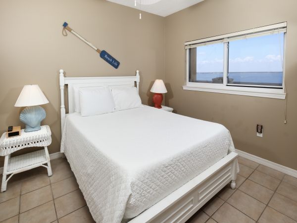 Pensacola Beach Condo 962330