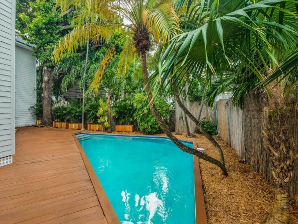 Stylish Home and Guest Hose with Shared Pool in Key West