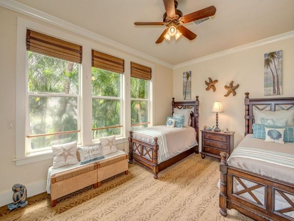Walk Beach Three Bedroom Rental Condo in Poipu