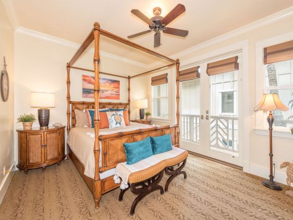 Walk Beach Three Bedroom Rental Condo in Poipu
