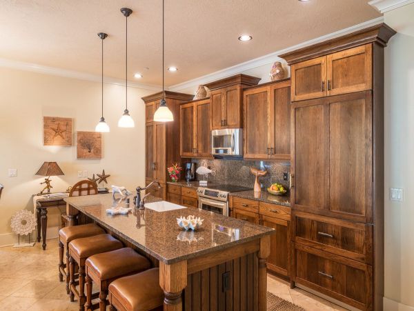 Walk Beach Three Bedroom Rental Condo in Poipu