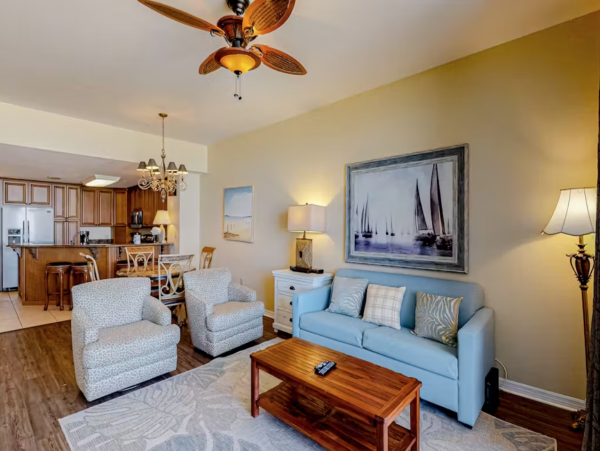 Amazing views Beachfront condo
