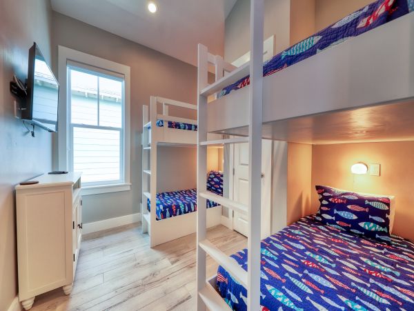 Luxurious Beachfront Vacation Rental with Private Pool
