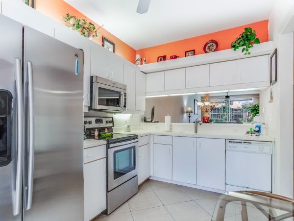 Naples Condo 962446
