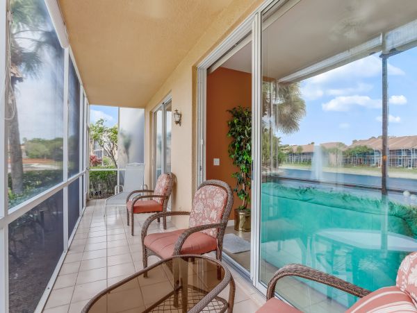 Naples Condo 962446