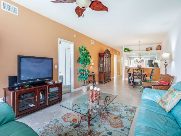 Naples Condo 962446