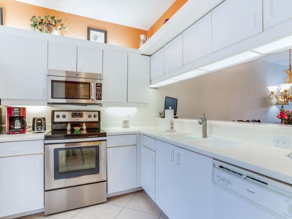 Naples Condo 962446