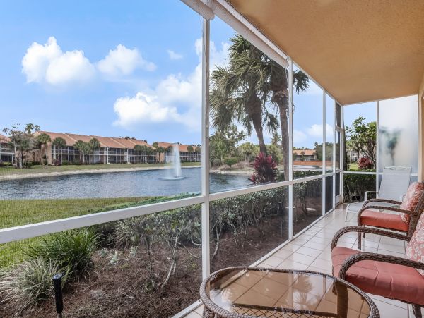 Naples Condo 962446