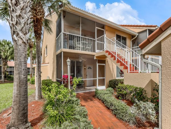 Naples Condo 962446