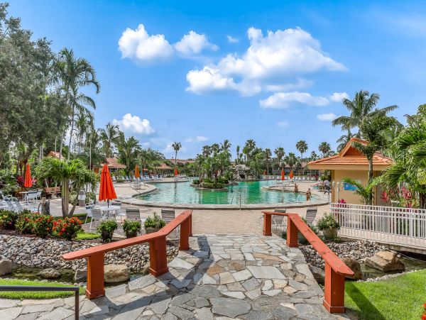 Naples Condo 962446