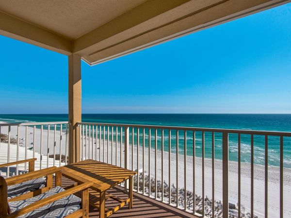 Luxury Vacation Rental  Beachfront Retreat