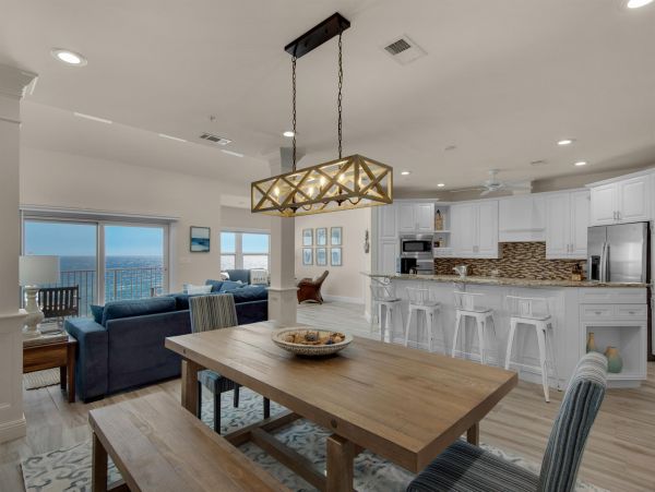 Luxury Vacation Rental  Beachfront Retreat