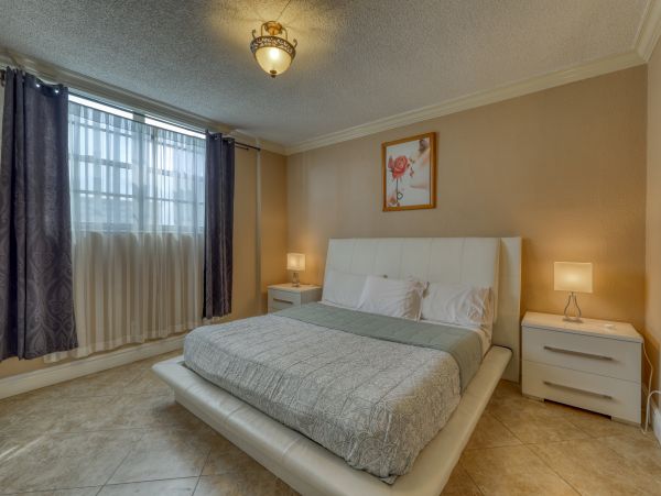 Miami Beach Condo 962463