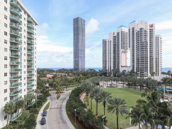 Miami Beach Condo 962463