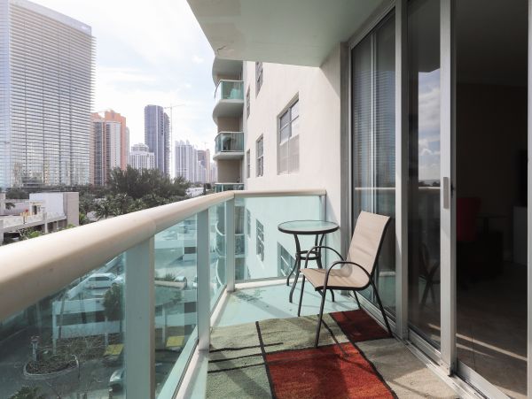 Miami Beach Condo 962463