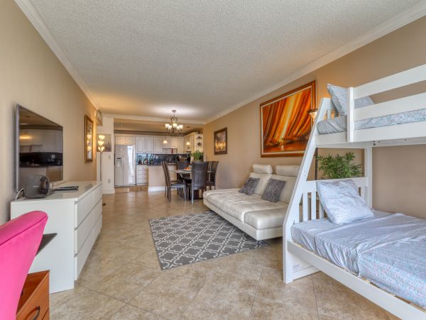Miami Beach Condo 962463