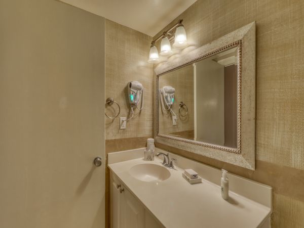 Miami Beach Condo 962463