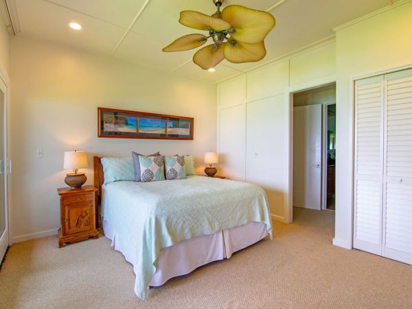 Oceanfront Paia Vacation Townhome