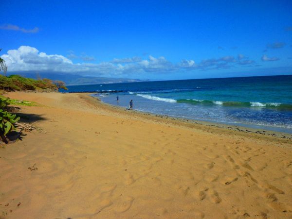 Oceanfront Paia Vacation Townhome