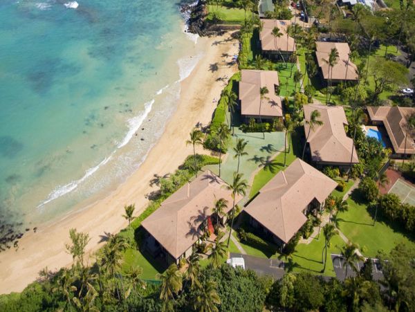 Oceanfront Paia Vacation Townhome