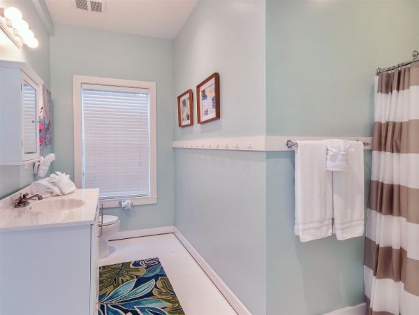 Captiva Vacation Home with Private Pool & Beach Access