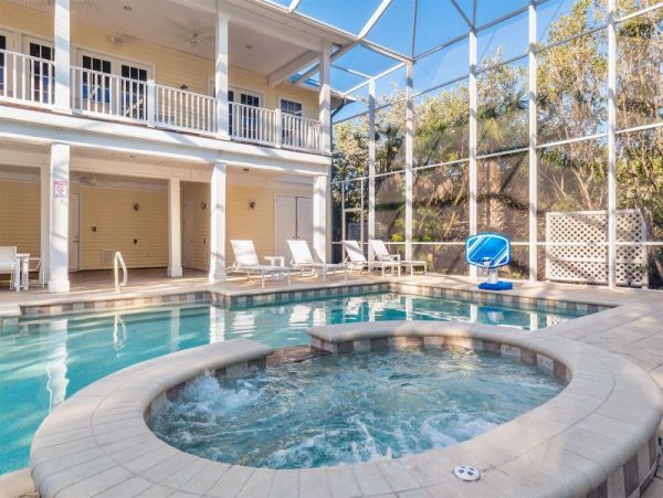 Captiva Vacation Home with Private Pool & Beach Access
