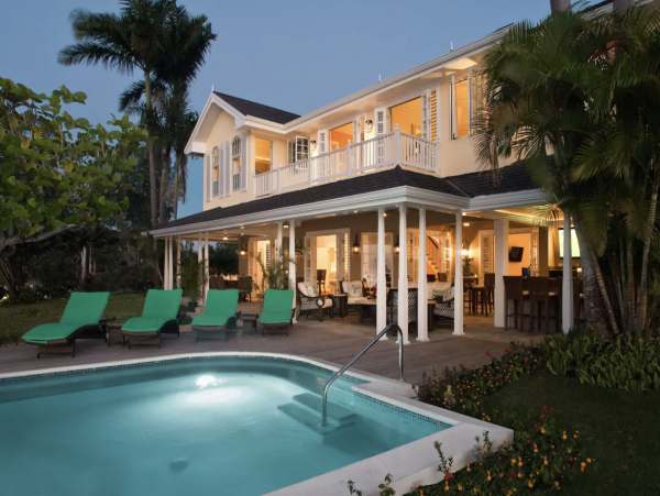 Stunning Luxury  Jamaica Beach Villa Staff, Beach