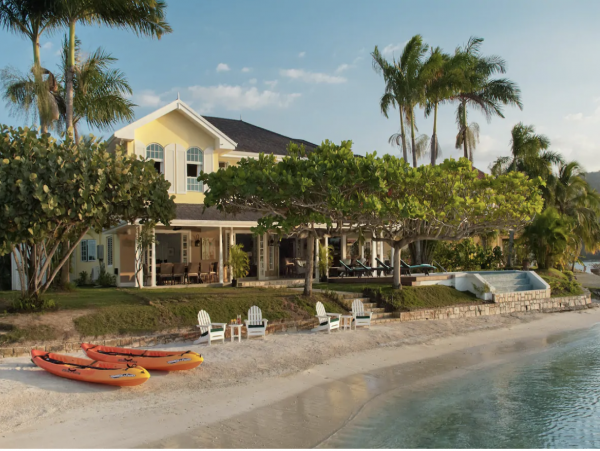 Stunning Luxury  Jamaica Beach Villa Staff, Beach